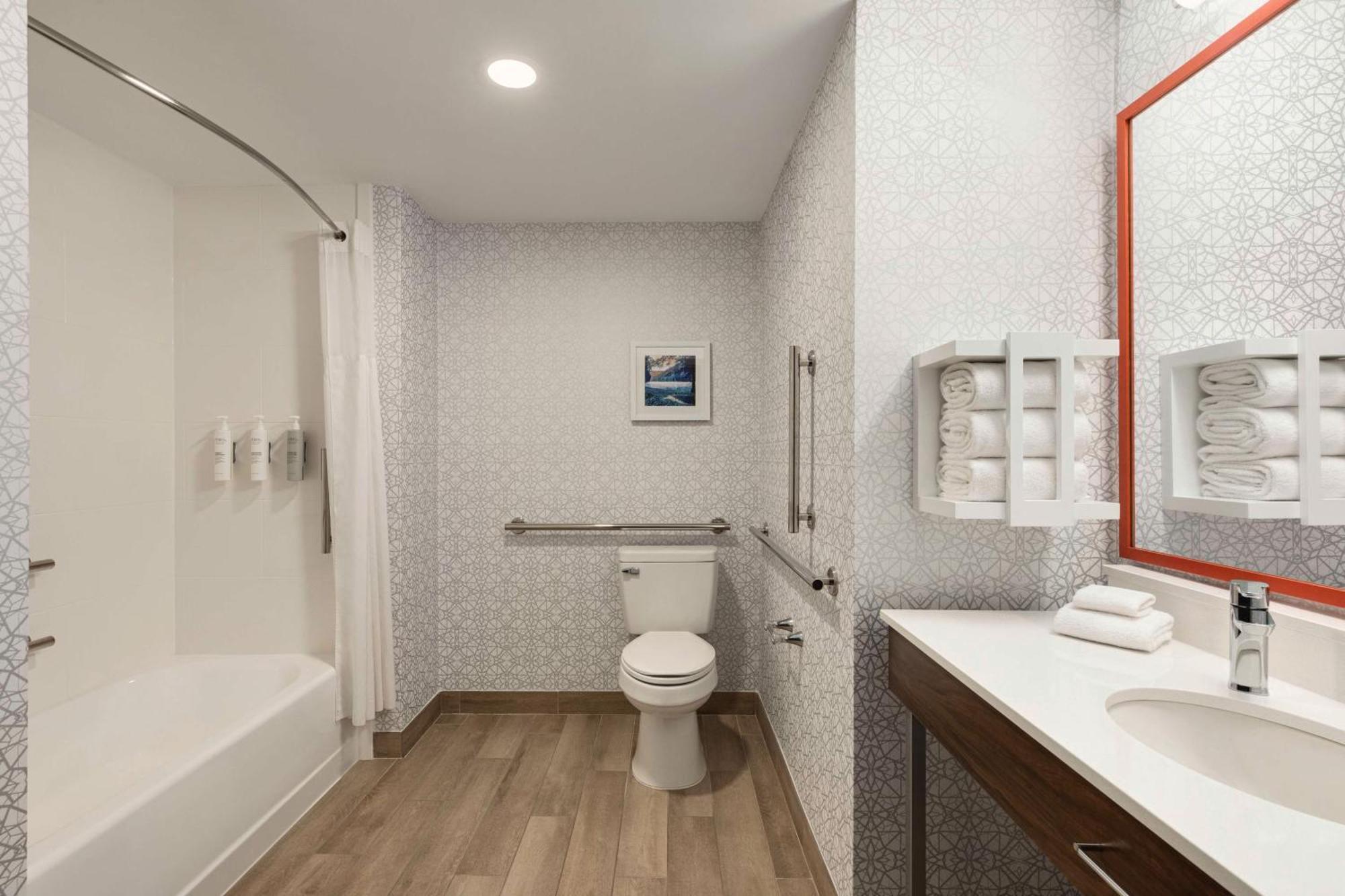Hampton Inn Waynesboro/Stuarts Draft Fishersville Exterior foto